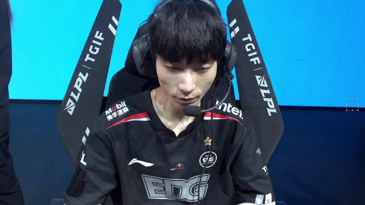 开云体育入口-EDG碾压EG，Perkz极限生还后反打激烈交锋全球总决赛，引爆全场热议的简单介绍