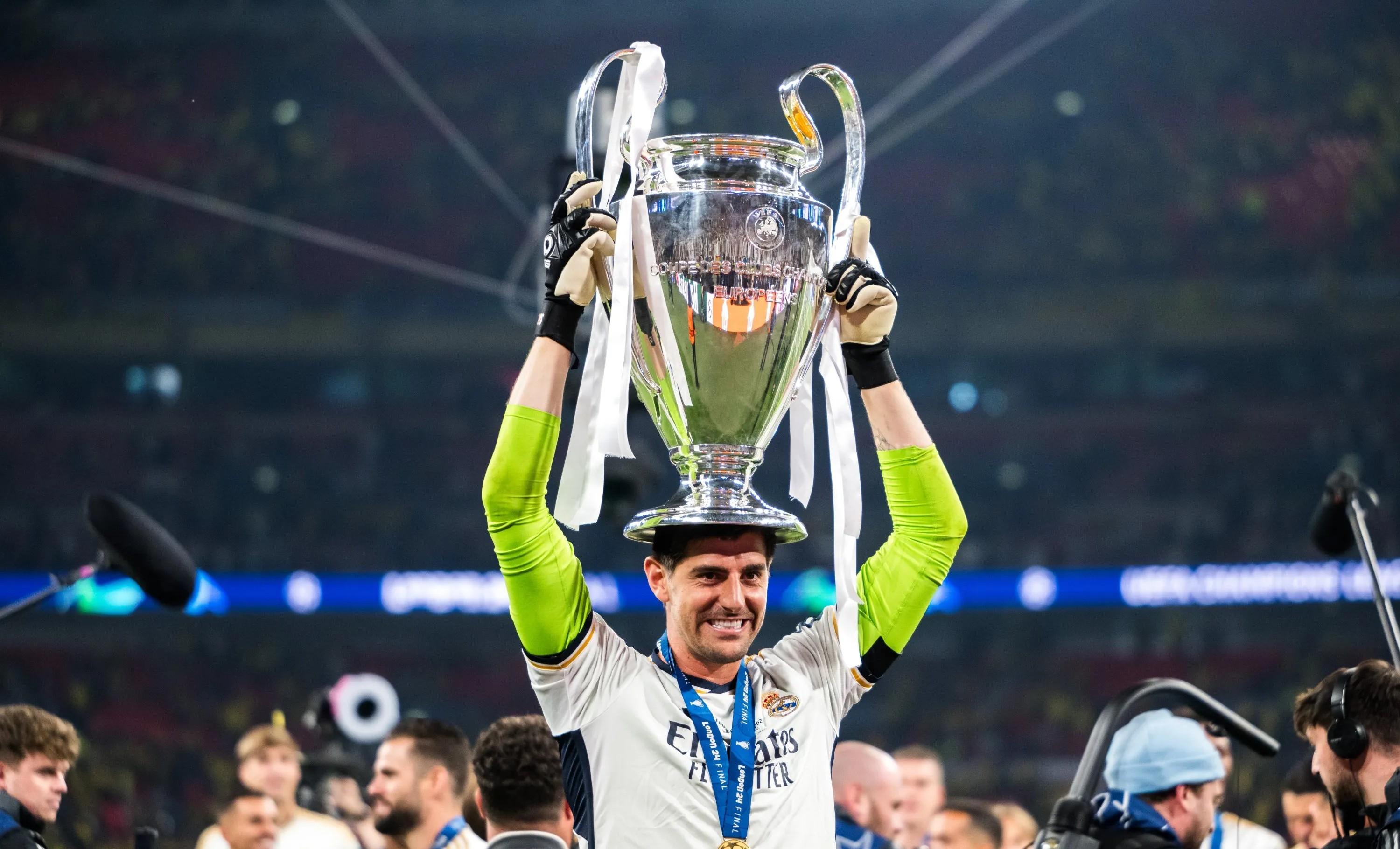 意大利血洗乌拉圭，博格巴打破历史纪录