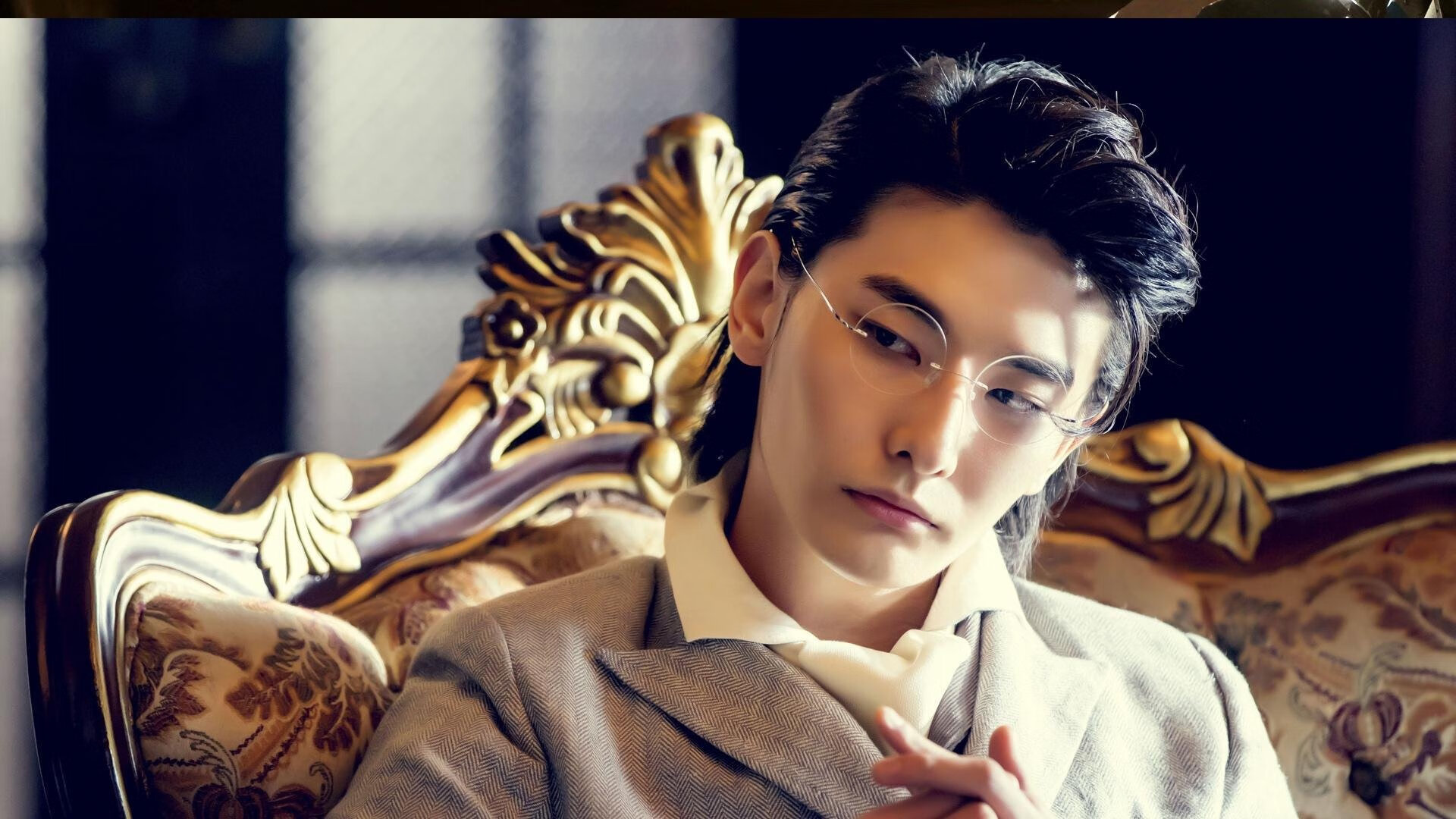 开云体育登录-浓眉总决赛统治禁区！无解攻防打爆对手，他才是现代篮球的终极答案？