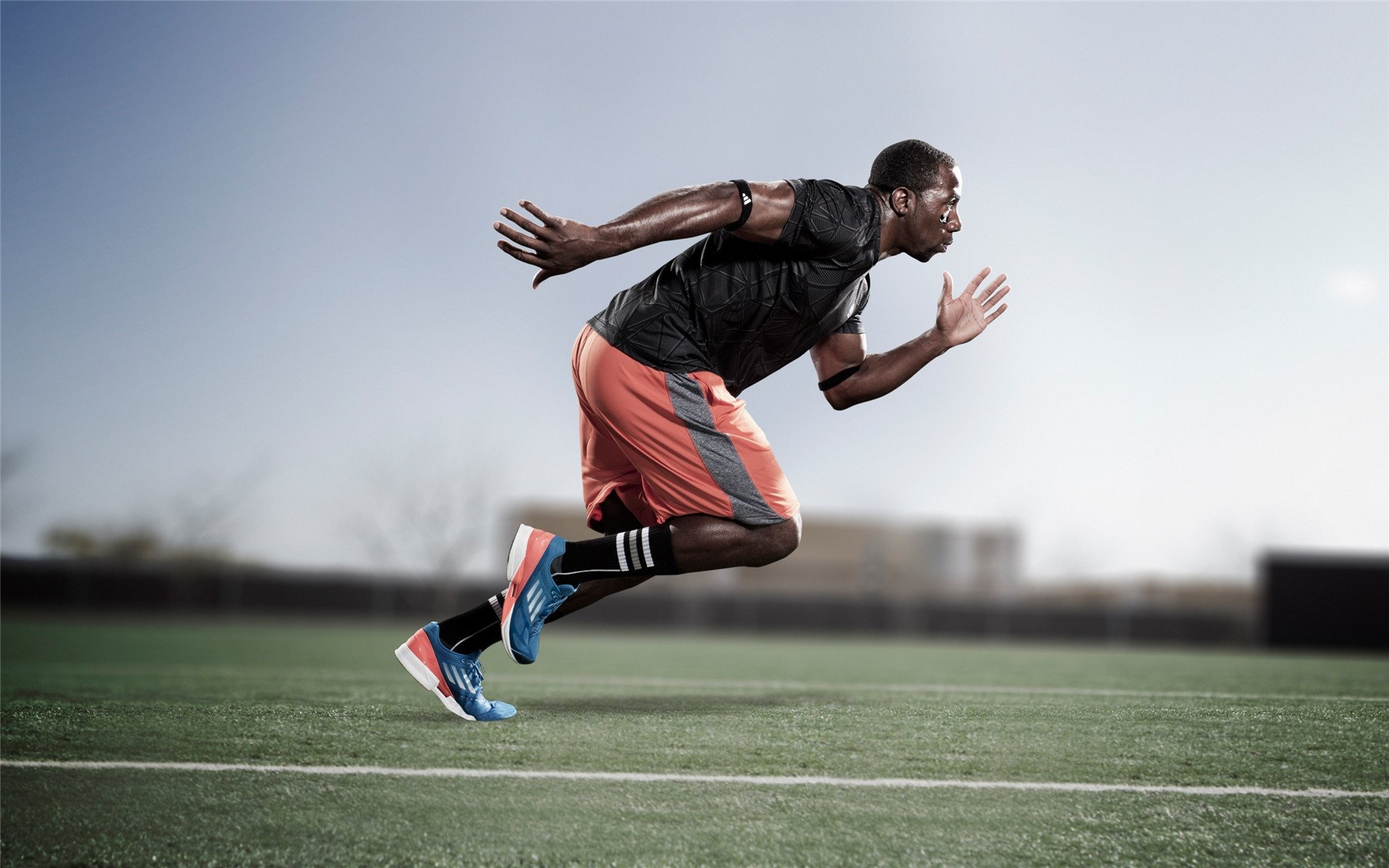 封神之夜！三笘薰独造三球惊天逆转，年度焦点战他让全场巨星黯然失色